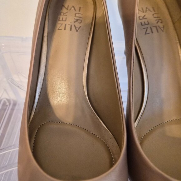 Naturalizer Nude Pumps, Leather, New, Size 8 - Picture 7 of 12